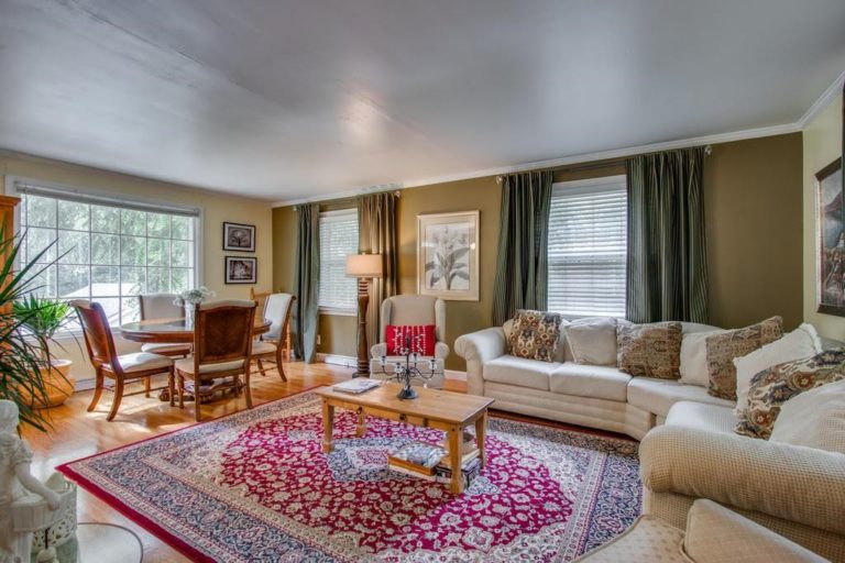 New Listing at 284 McGavock Pike. 2,800 Square Feet for just $390,000!