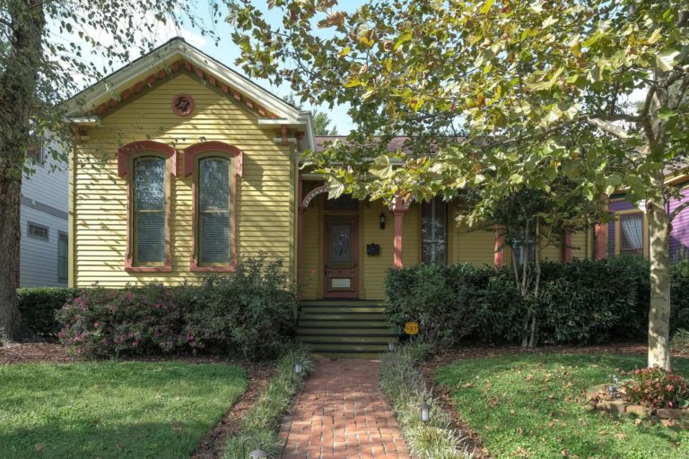 NEW LISTING AT 517 Fatherland St Nashville, TN