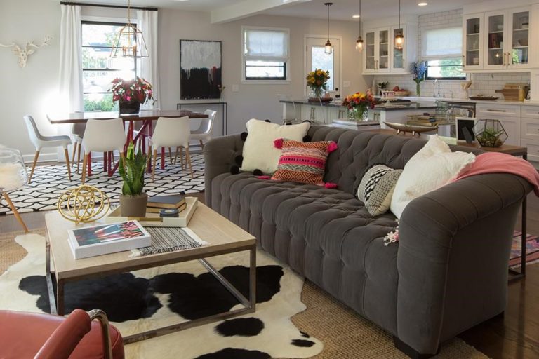 New Listing at 6604 Fleetwood Drive!